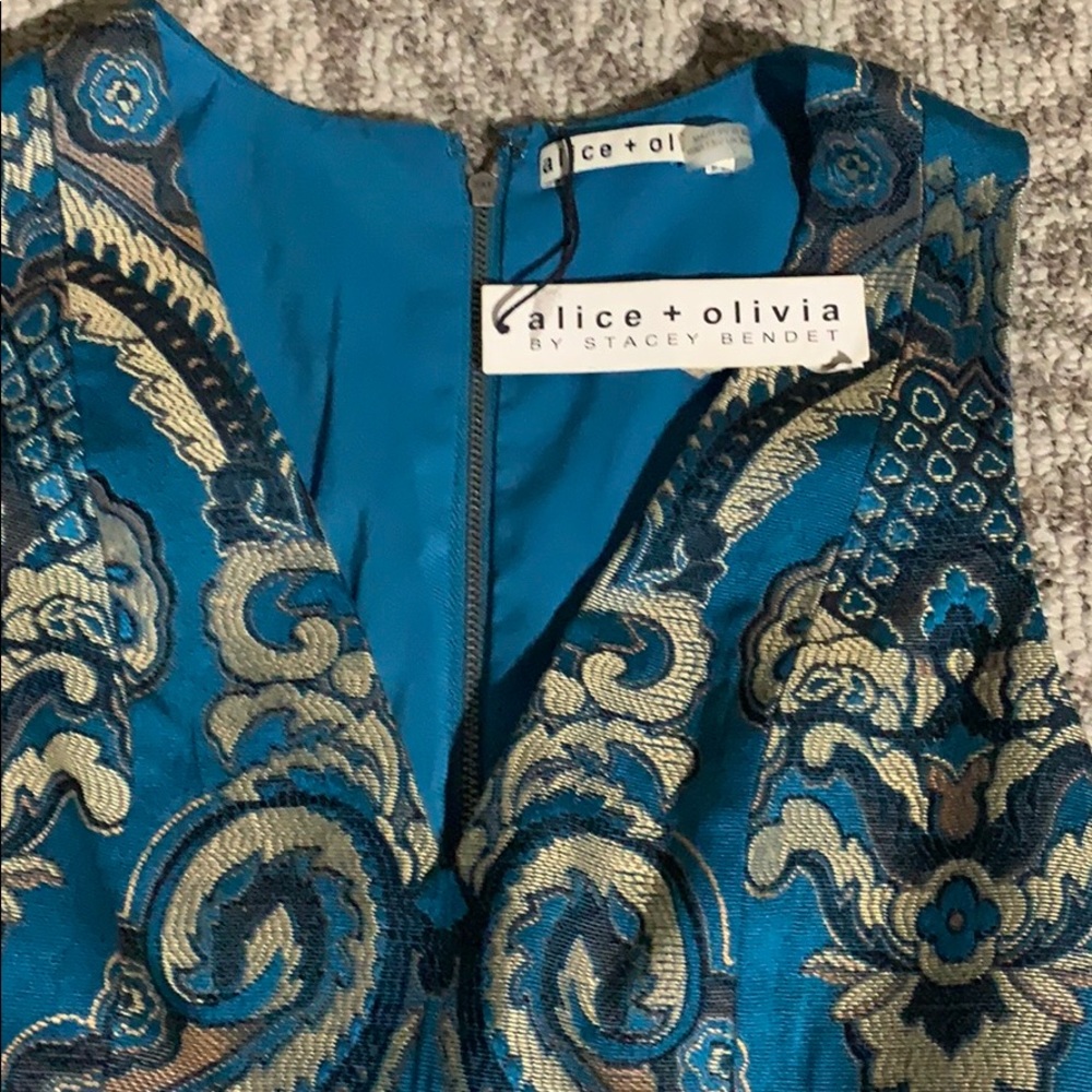Alice + Olivia jacquard mini dress new with tags - Picture 2 of 3